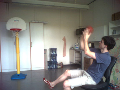 Drehstuhlbasketball